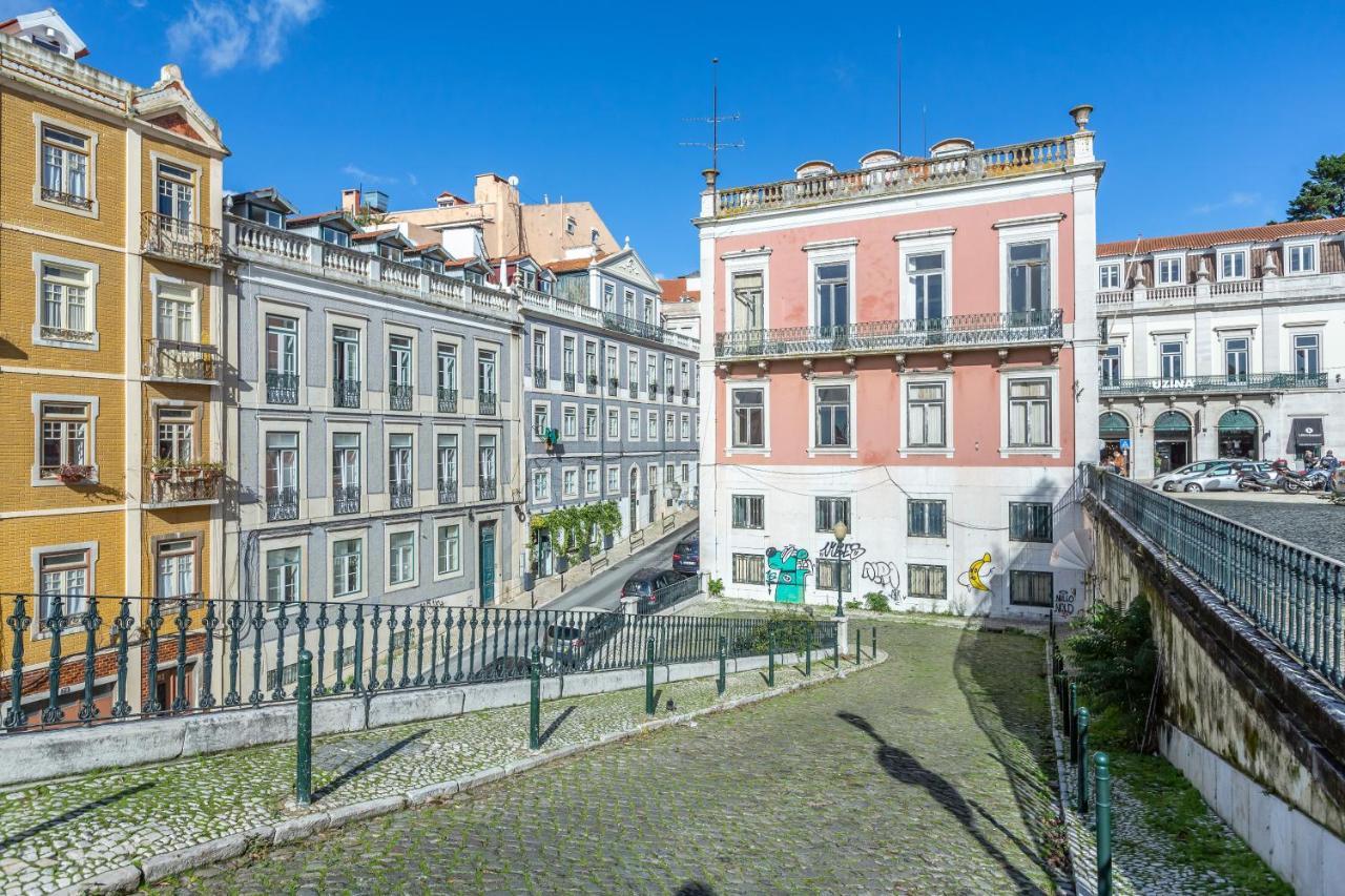 Principe Real Charming Garden View Flat At The Heart Of Lisbon Apartment Exterior photo